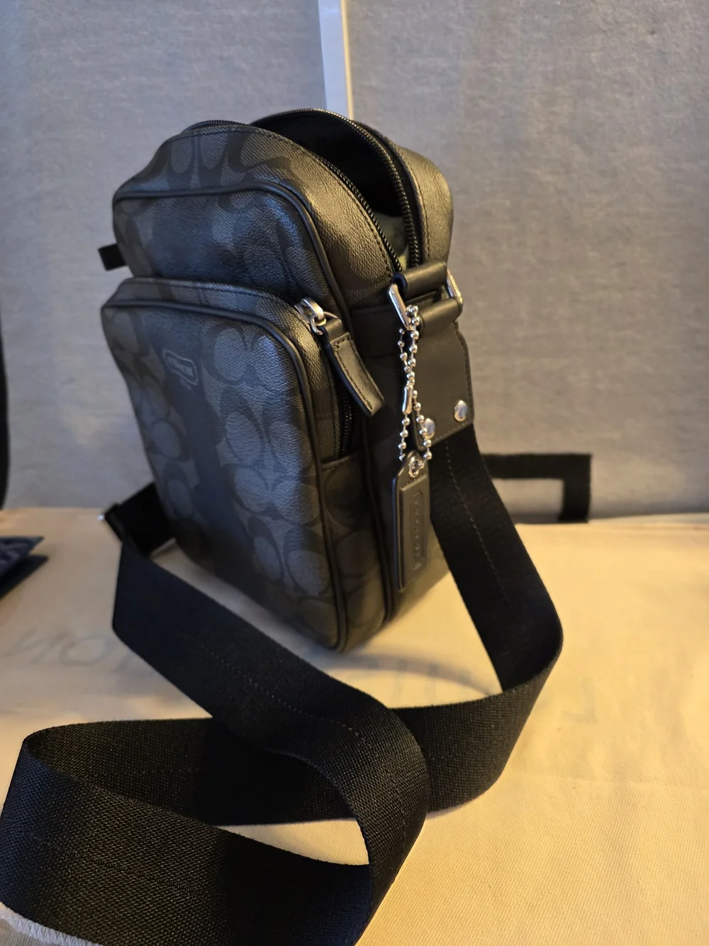 COACH Men's Signature Crossbody Bag in Charcoal